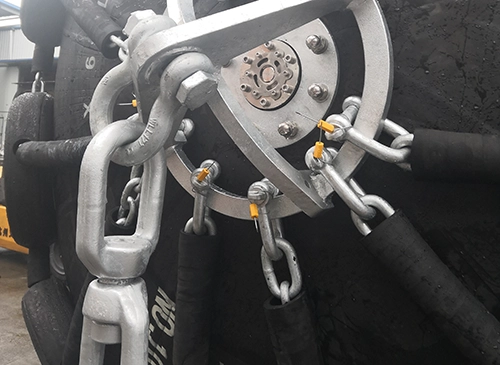 Fender Shackle and Chain